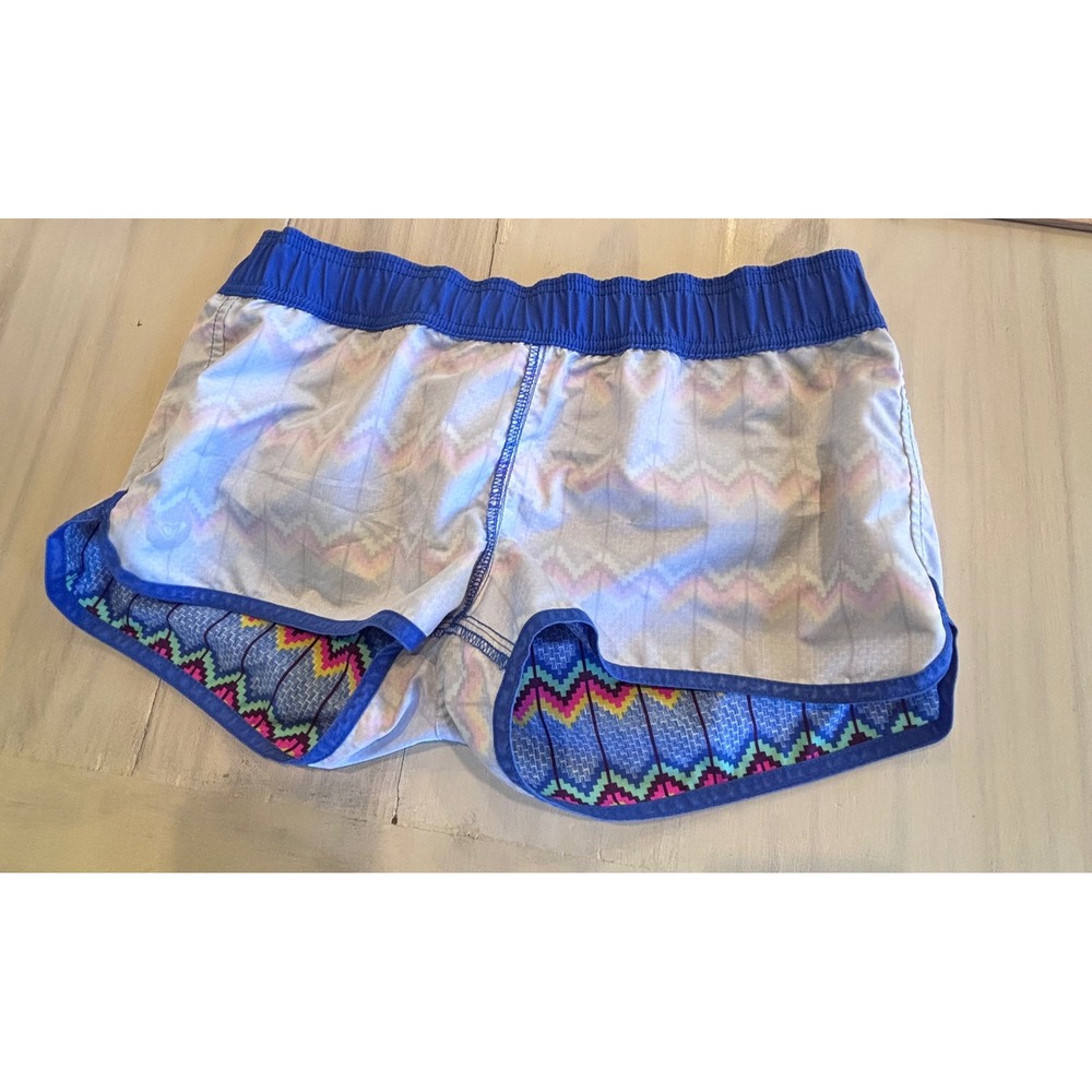 Roxy Girls Blue Chevron Board Shorts Swim Trunks Size Medium Surfer Beach EUC - Picture 11 of 11